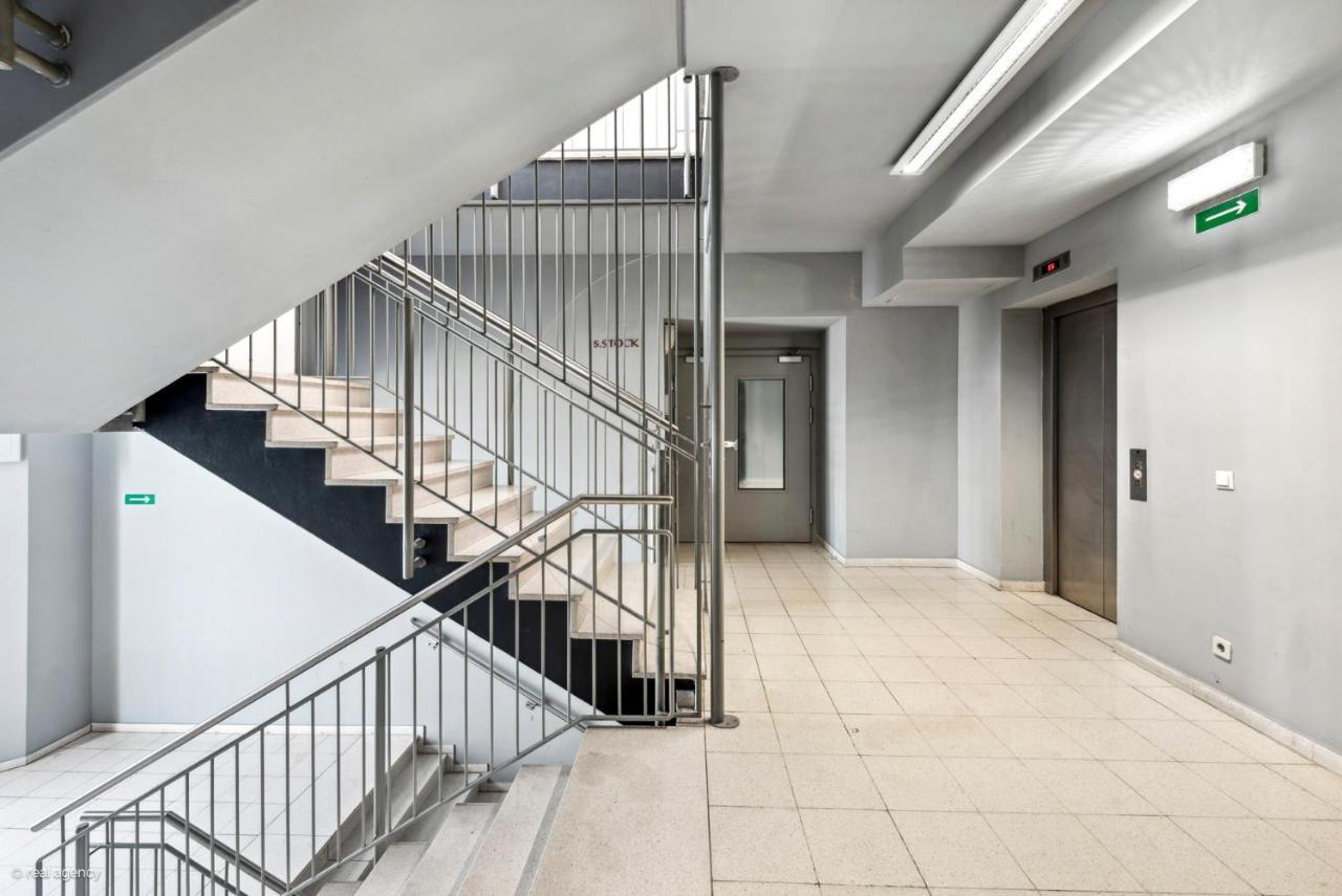Bernhards Apartment Stadthalle - Klima & Terrasse Bécs Kültér fotó